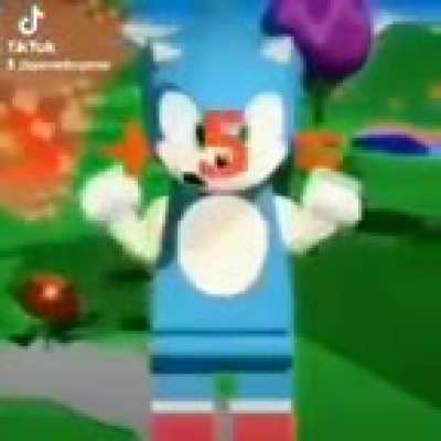 Dicen shh shh shh hola ases pollo es pollo con wb ok al o&iacute;do llenos dicen panta