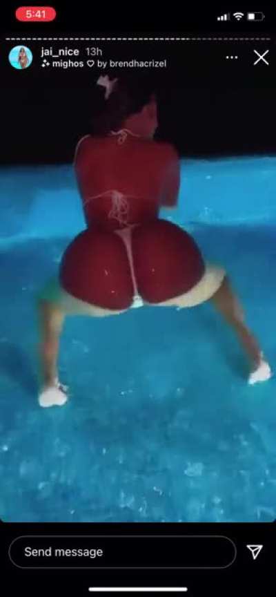 🤩