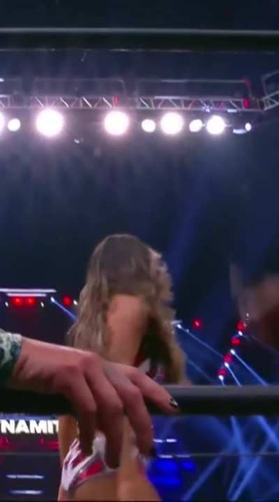 Dr. Britt Baker (MIC)