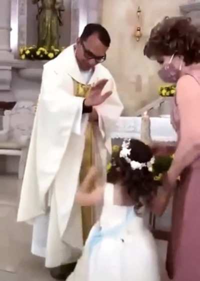 Blursed Hi-five