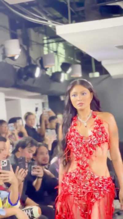 Nadine Lustre