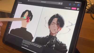 My friend says it's AI but I can see her drawing from the corner