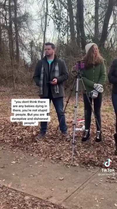 Counter protesters call out Anti-Choicers in front of a women’s health clinic