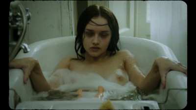 Olivia Cooke - The Quiet Ones (2014)