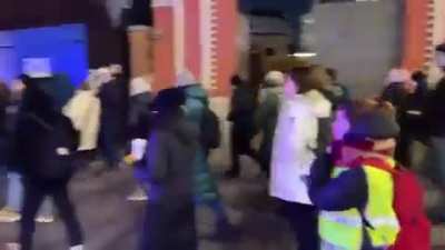 People are chanting "No to war!" in Moscow