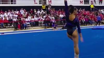 LSU&rsquo;s Aleah Finnegan 🇵🇭 is next ‼️💜💛