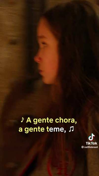 Quando seus colegas te levam para conhecer a escola nova que parece mais um pres&iacute;dio