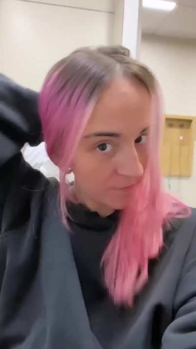 This is the riskiest one I’ve done to date lol, I felt my heart and pussy drop at the end [gif]