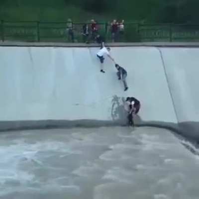 Just guys being heroes