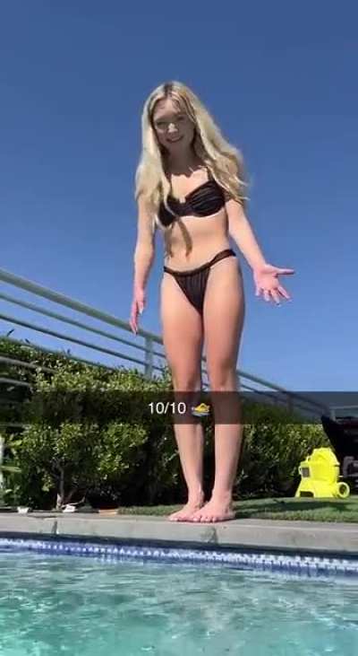 Diving Taylor!