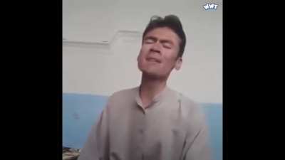 Afghan guy singing hindi song without any musical instrument or autotune