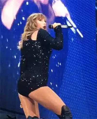 Taylor Swift's amazing ass