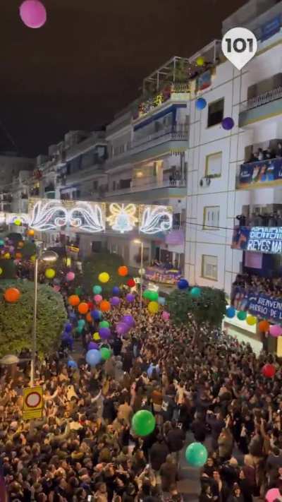 Christmas ending in Spain. Yes, we do this until 6th January cellebrating The Three Magi.