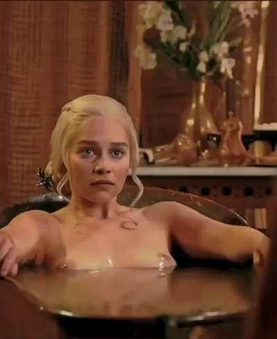 Emilia Clarke (brightened)