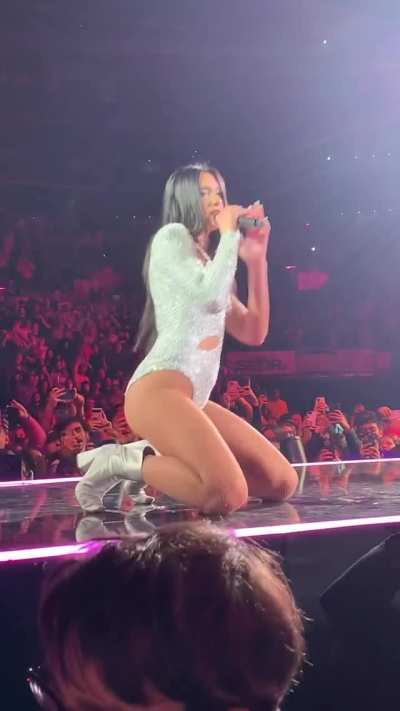 Dua Lipa is really like a stripper