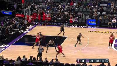 [Highlight] KJ Martin blocks Alex Len from behind then scores a 3 pointer on the other end