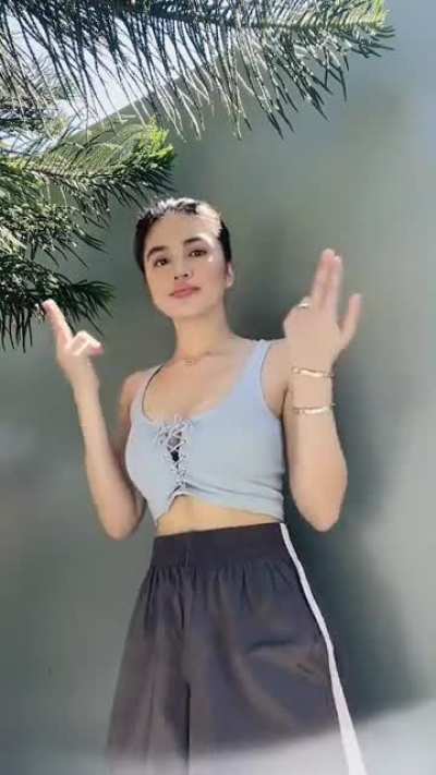 Julie Anne San Jose