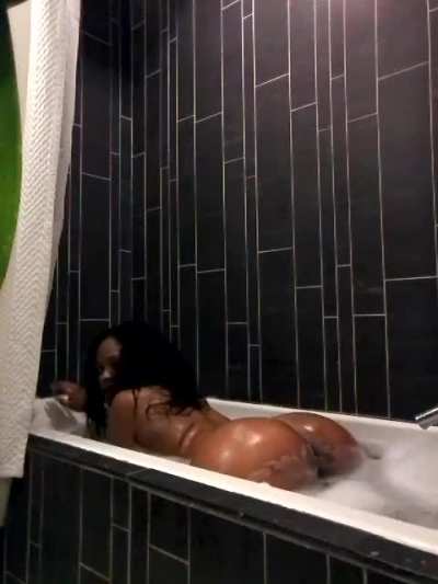 Maliah back shots