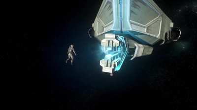 Getting melted by the Idris' Railgun