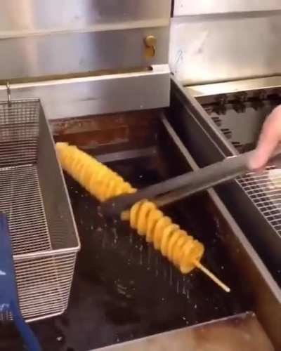 The potate cutter