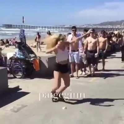 This girl&acirc;s youtube content is like she falls down in public