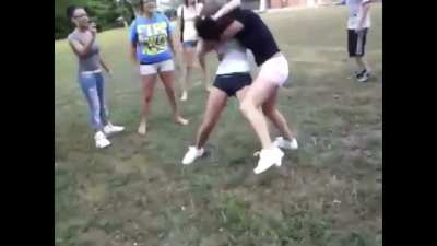 Madelia vs Amy