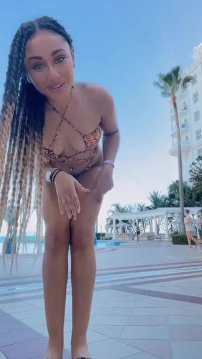 Sexy in bikini 
