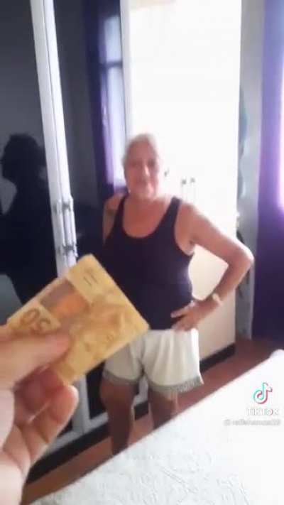 Esse final smskskmsmslslslslsls os tikoteko t&atilde;o dominando o Reddit, scrr