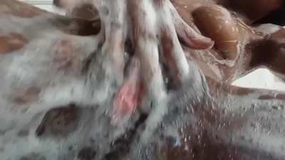 A clean pussy is a happy pussy