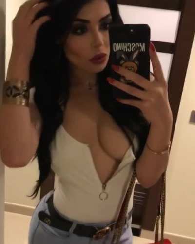 Tracy Saenz
