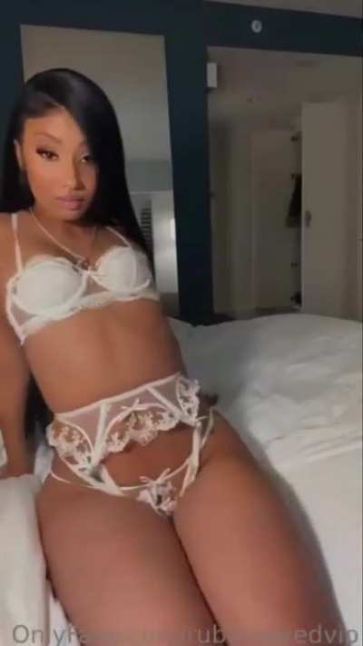 Rubi Needs to Get Fucked 😫🥴🤤