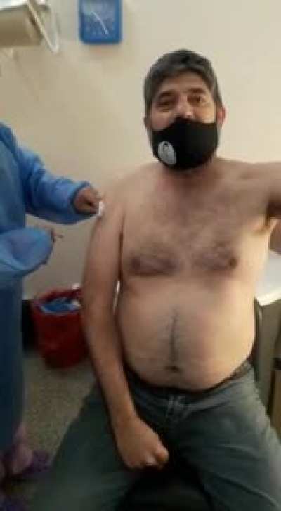 [Delirio] Vacunado