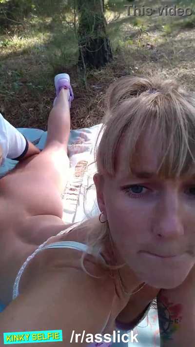 [M&amp;gt;F] Kinky Selfie - Outdoor Ass Licking