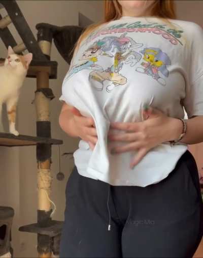 l used to be the shy girl at college in baggy Ts but little did they know&hellip;