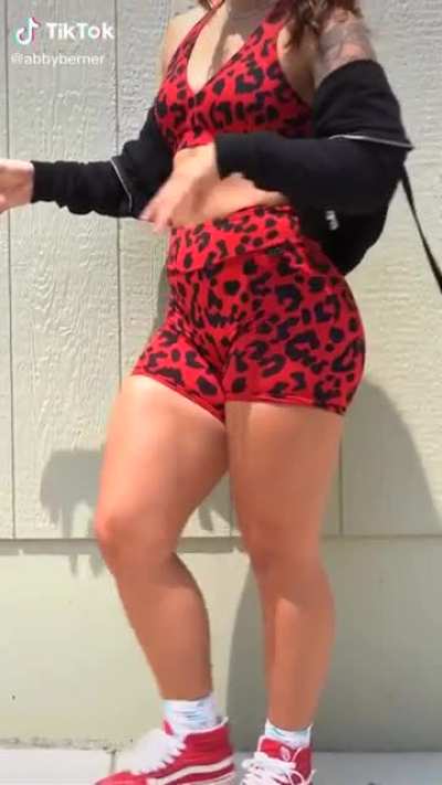 Abby the Baddie with a Phatty