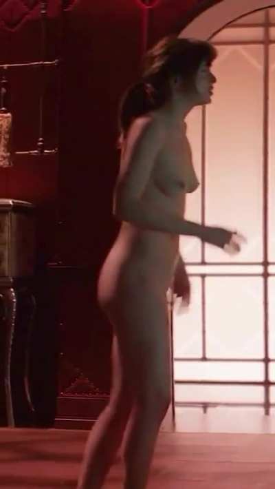 Dakota Johnson 