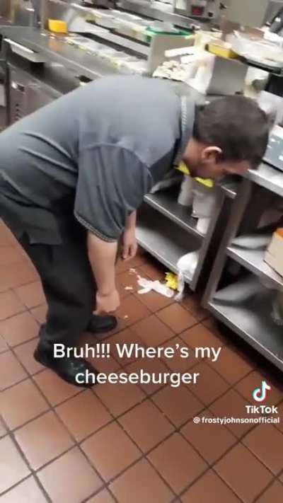 He ain&rsquo;t getting his burger 😂