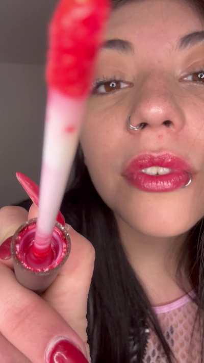 Let&rsquo;s put some lipstick on that nasty mouth
