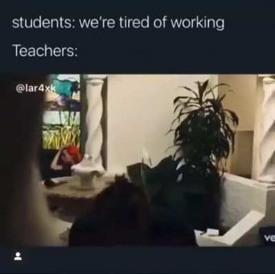 I can&rsquo;t keep up with school &amp;gt;:(