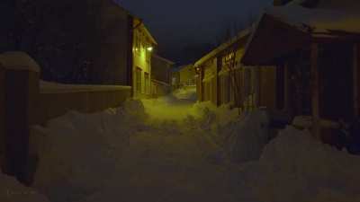Alone at night in this snow-covered 300-year-old town in Finland (Porvoo, Borg&aring;)