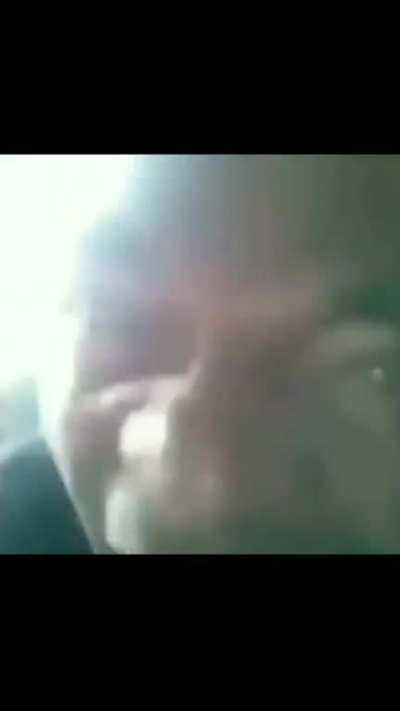😳