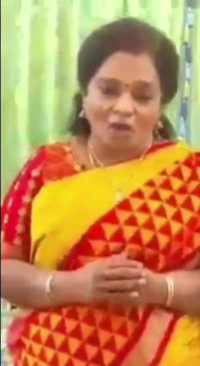 Try not to laugh and give wrong answers only for the moral of her story 😂🤦&zwj;♂️