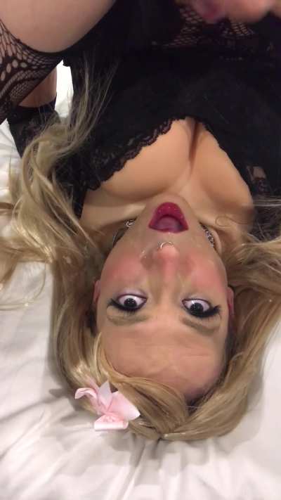 Cum makes me look sooo pretty 😈