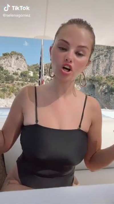 Selena Gomez