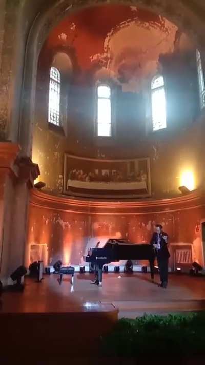 Anyone knows what's the title of this piece? TYIA ❤️