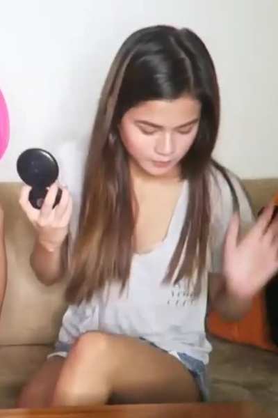 Maris Racal nipslip ( ͡° ͜ʖ ͡°).