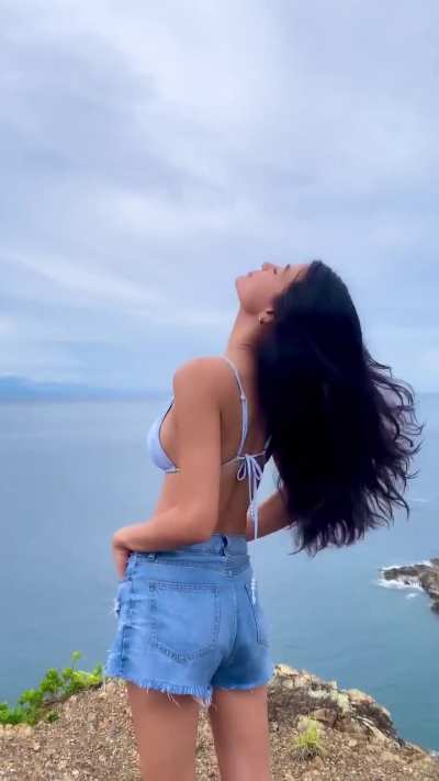 Melanie Angeles