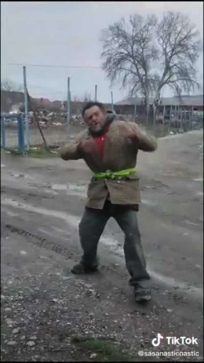 Srpski Čak Noris