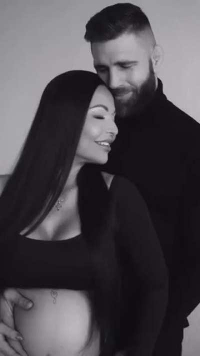 Jiri Prochazka shared images from his pregnancy photoshoot with his wife