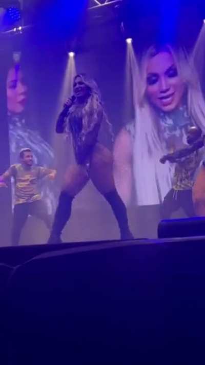 Lil Dude Was Scared Of That Ass!